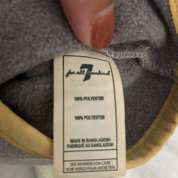 7 for all mankind toddler fleece pullover jacket. - Picture 14 of 15